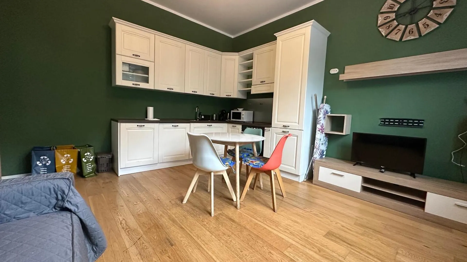 Metro Famagosta - Modern Suite Free Wifi & Parking Milan