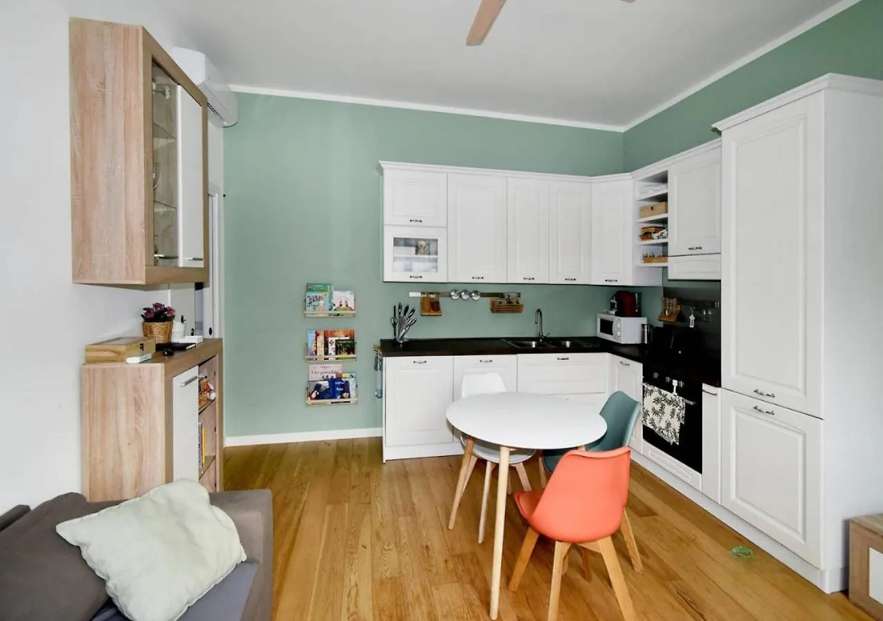 Metro Famagosta - Modern Suite Free Wifi & Parking Milano Italien