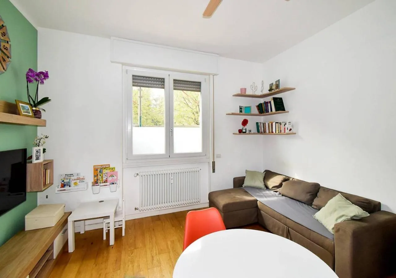 Metro Famagosta - Modern Suite Free Wifi & Parking Milano 0*,