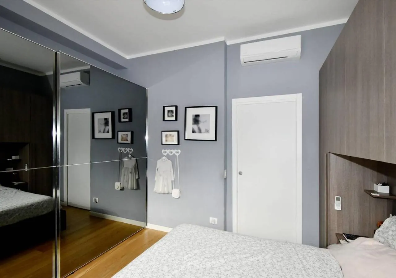 Metro Famagosta - Modern Suite Free Wifi & Parking Milano Italien