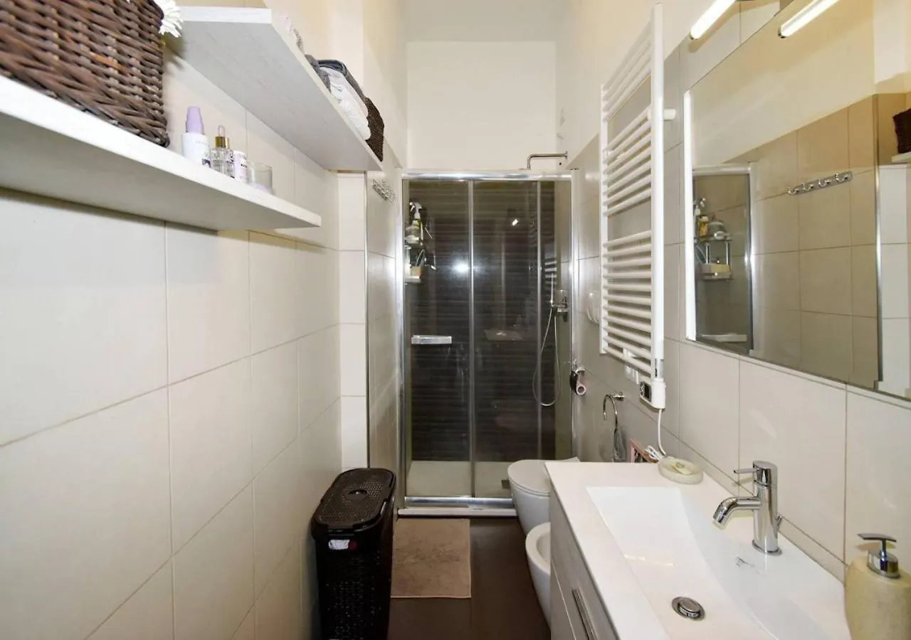 Lejlighed Metro Famagosta - Modern Suite Free Wifi & Parking Milano
